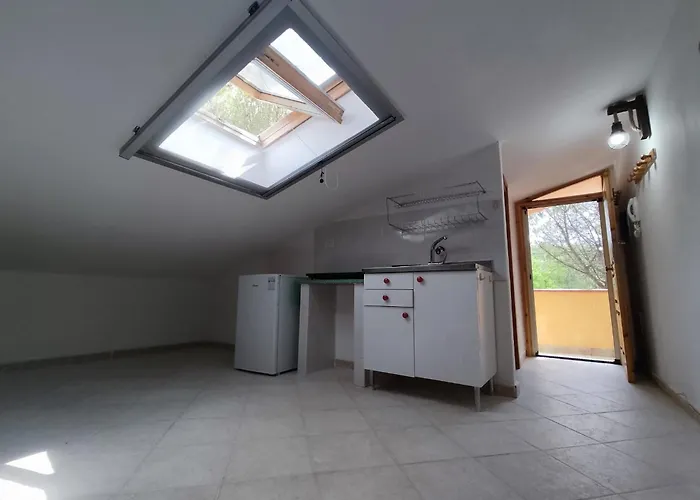 House 普拉塔莫纳